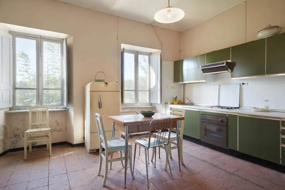 We Buy Houses - Kitchen Example