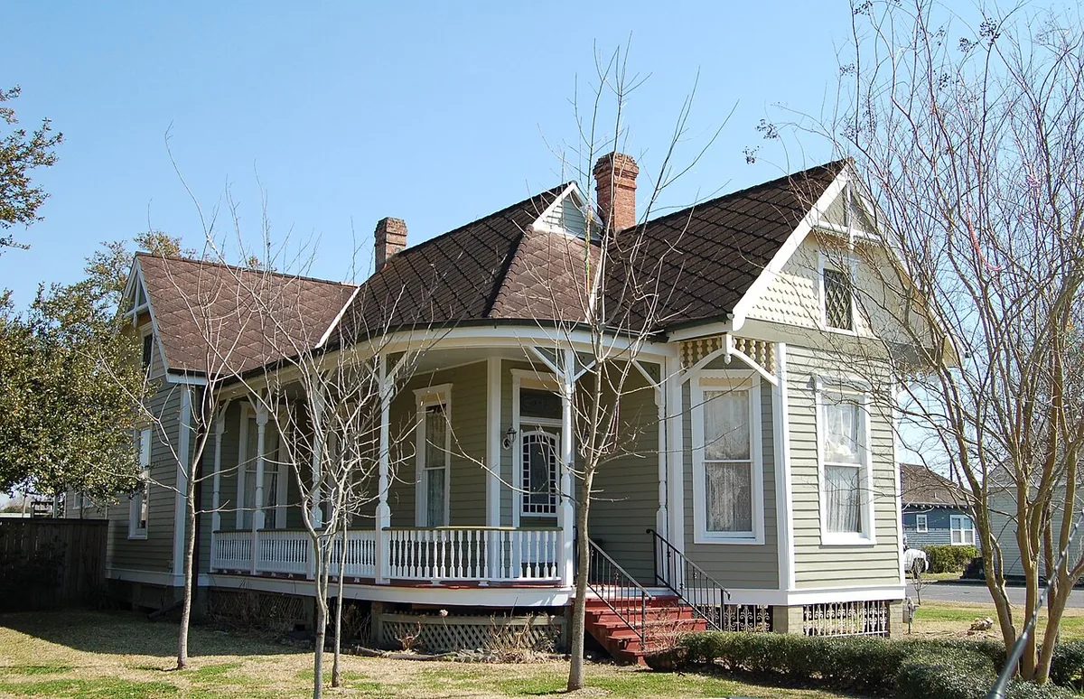 Home in the Thibodaux, LA area