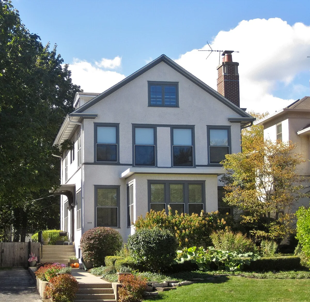 Home in the Wilmette, IL area