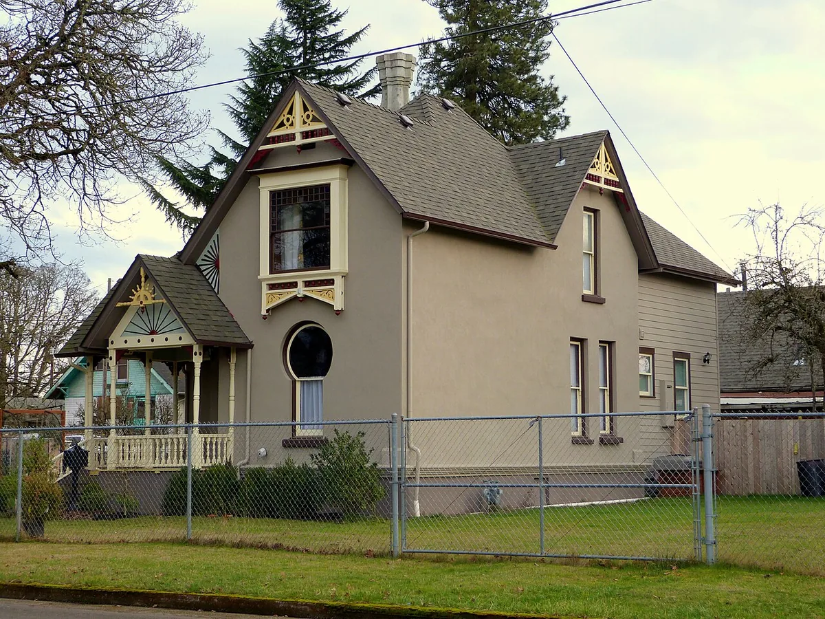 Home in the Albany, OR area