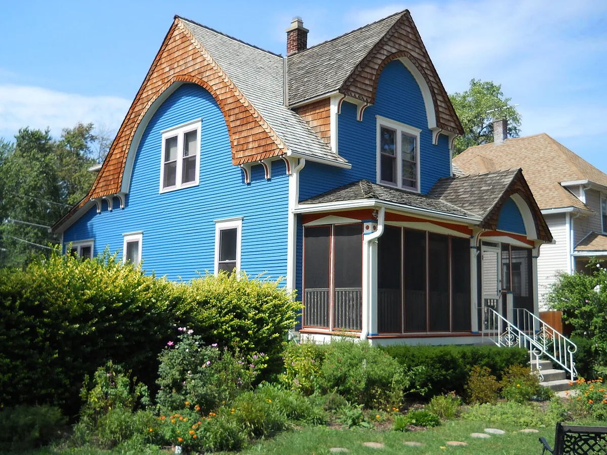 Home in the Bellwood, IL area