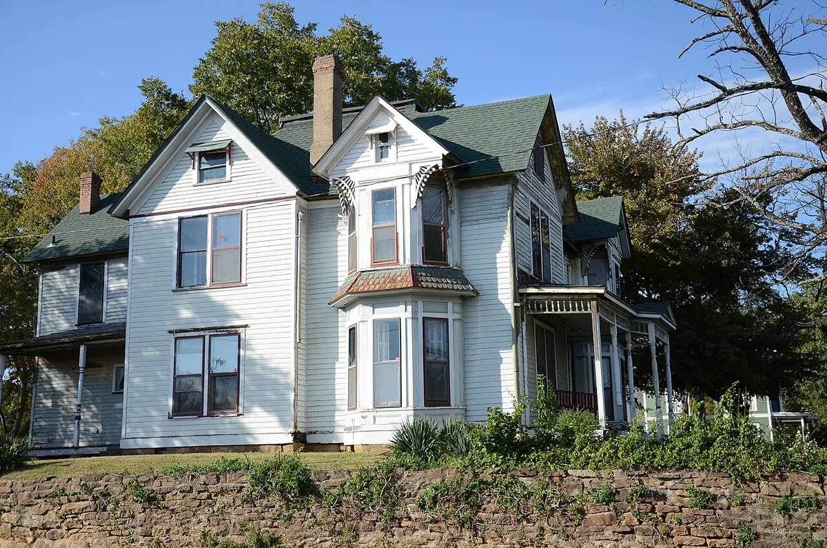 Home in the Fort Smith, AR area
