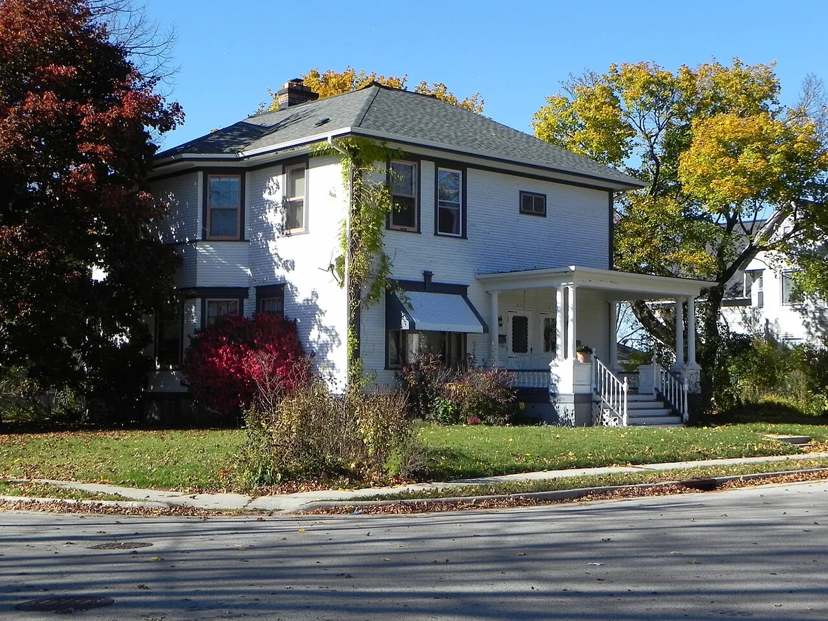Home in the Hartford, WI area