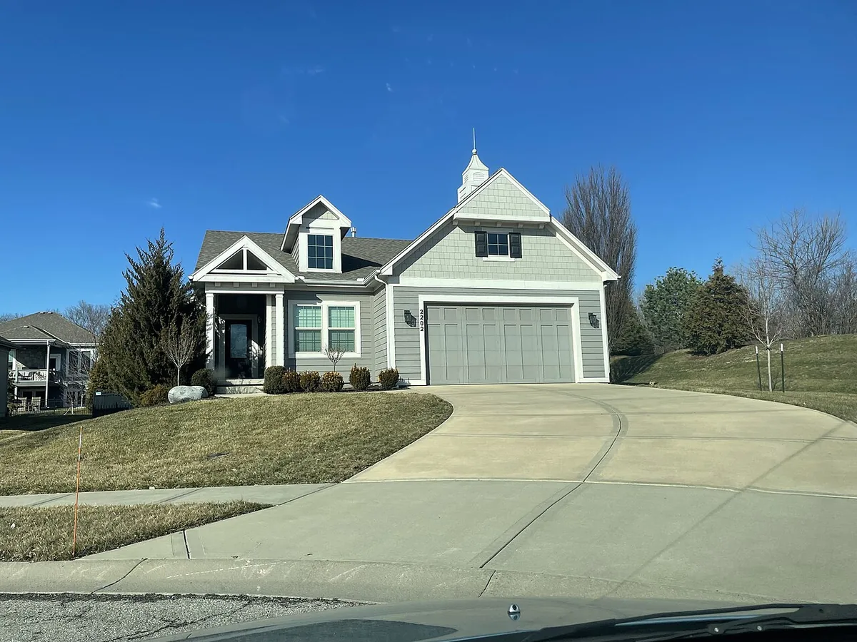 A green house in Kansas