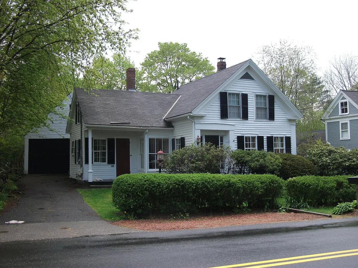 A white frame house in Massachusetts